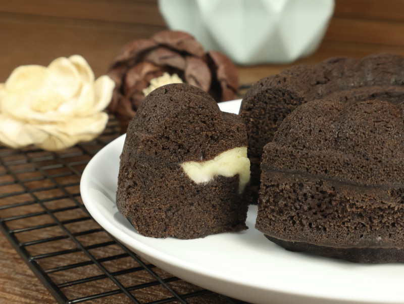 Bolu Ketan Hitam Keju Lumer uk 20